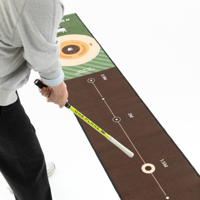 Putting Mat